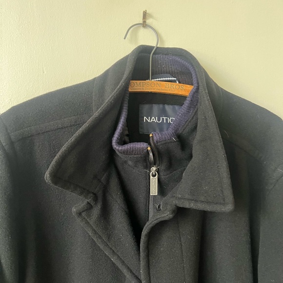 Men’s Nautica Zipper and Button Black Wool Pea Coat - Picture 3 of 9